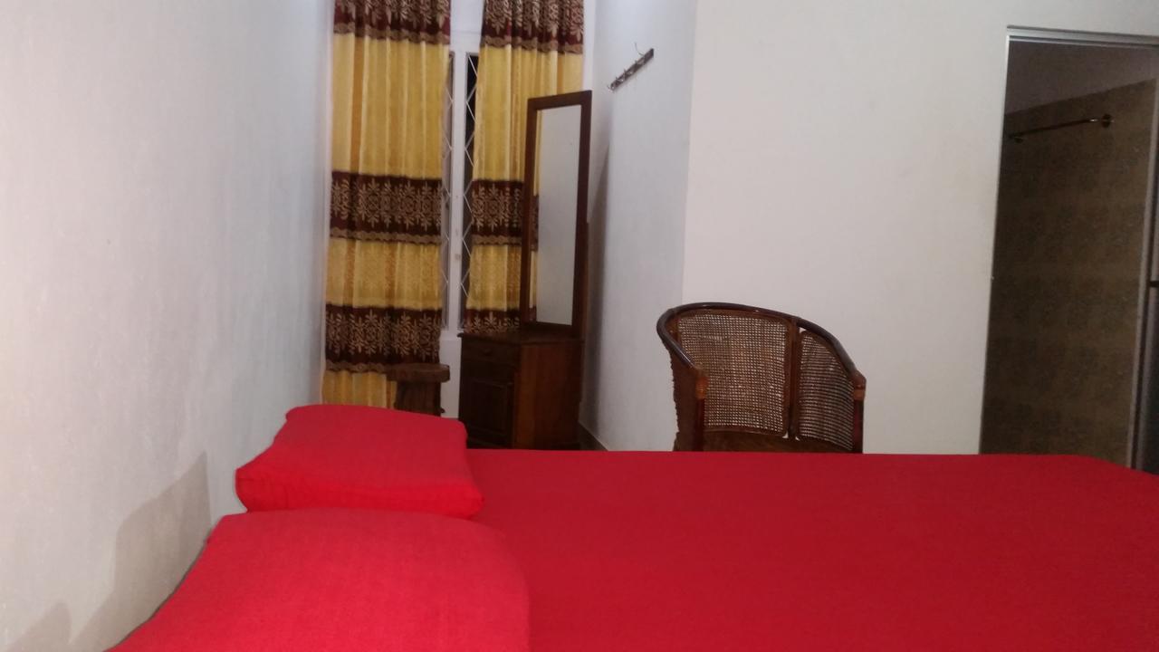 Selahn Inn Katunayaka Esterno foto